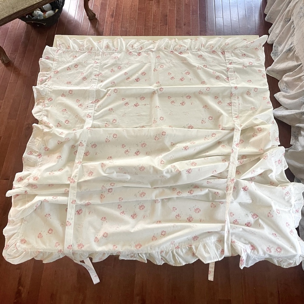 Simply shabby chic floral curtains with ties set of 3